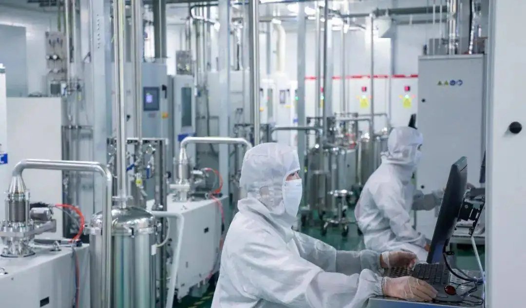 年產(chǎn)能達(dá)20萬片！瀚天天成碳化硅產(chǎn)業(yè)園二期項(xiàng)目竣工，三期產(chǎn)能預(yù)達(dá)140萬片！